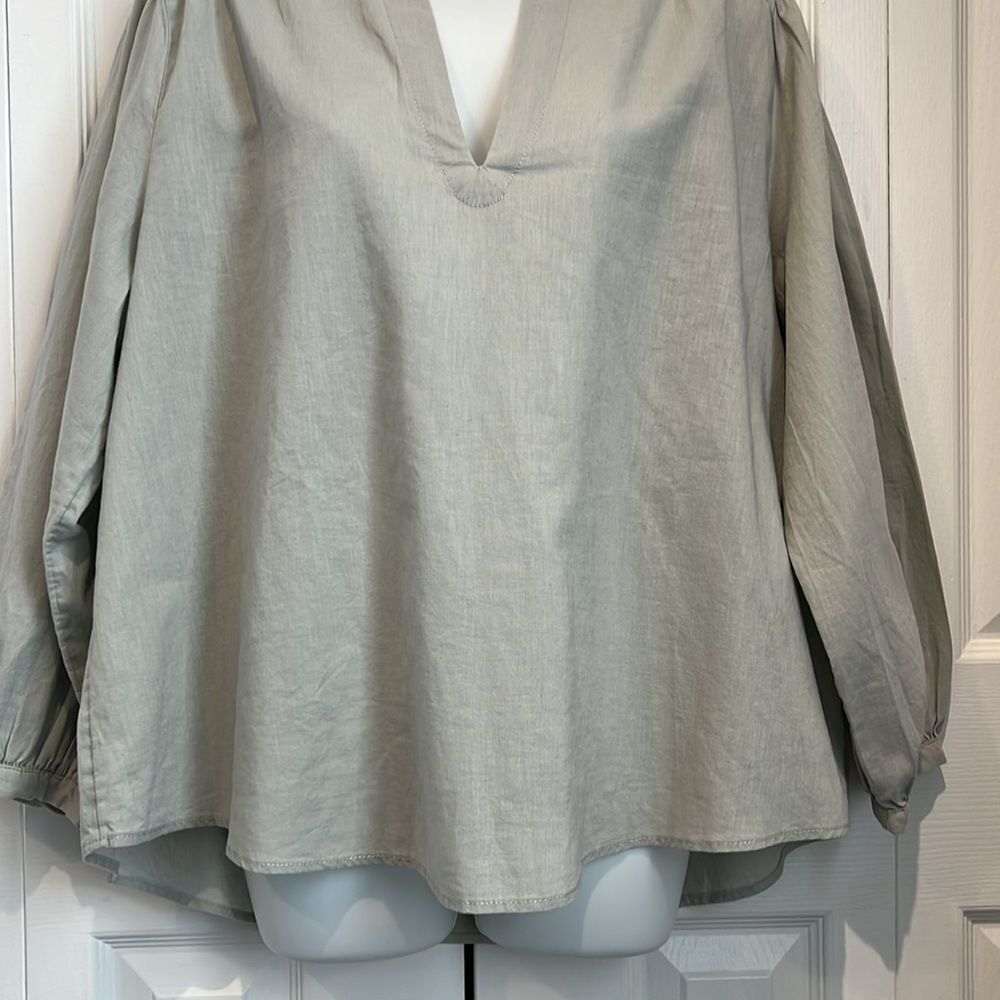 H&M Light Grey Linen/Cotton Blend V- Neck Oversized‎ Fit Top Size M - Picture 3 of 11